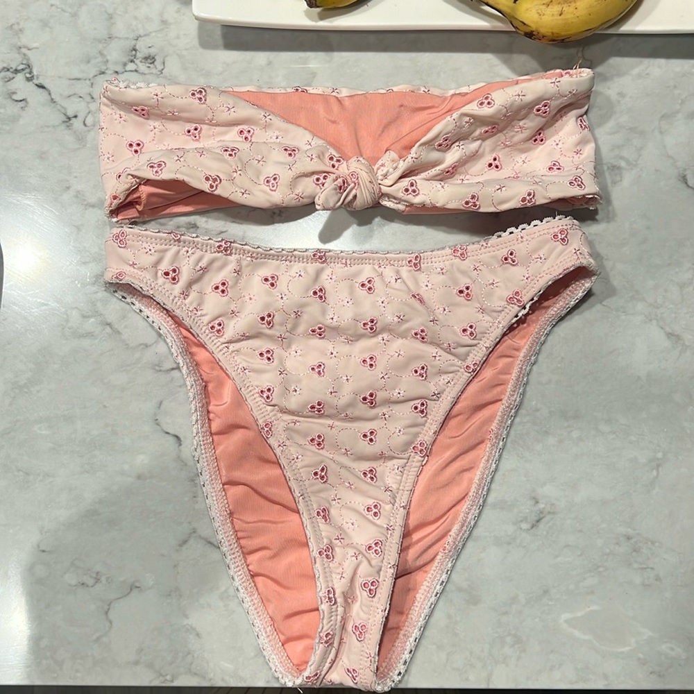 dippin daisy bikini